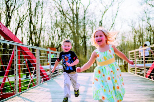 kids on bridge